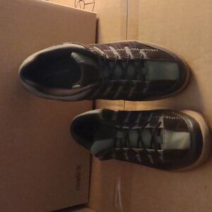 Land's End ladies hikers